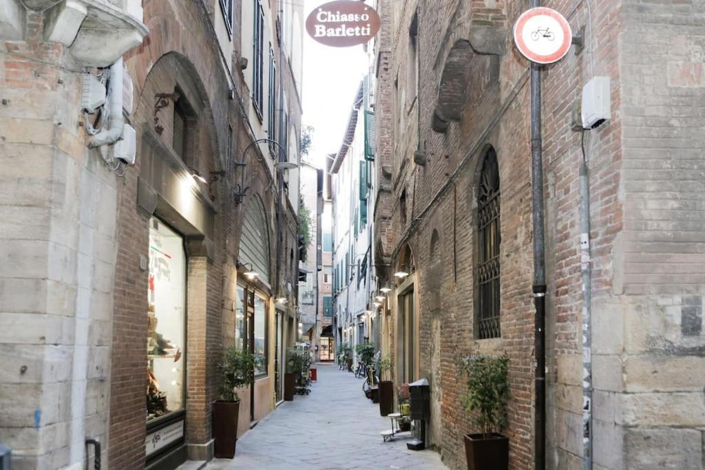 *New Attic*-Lucca Citycenter-Balcony-Netflix ภายนอก รูปภาพ